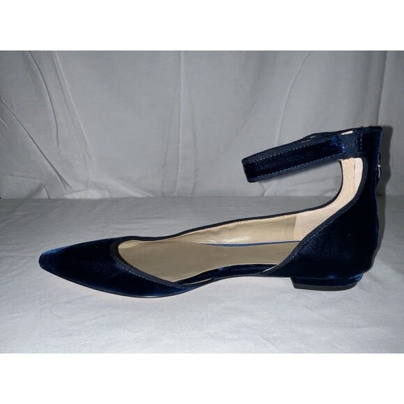 Ankle Strap Pointy Toe Suede Flats Size 7.5 - Picture 3 of 11